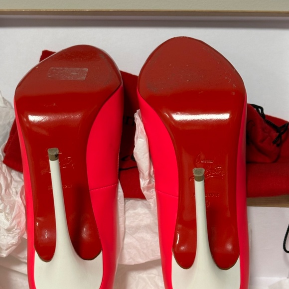 Christian Louboutin Youpi 120 - Fushia/White - Picture 4 of 10